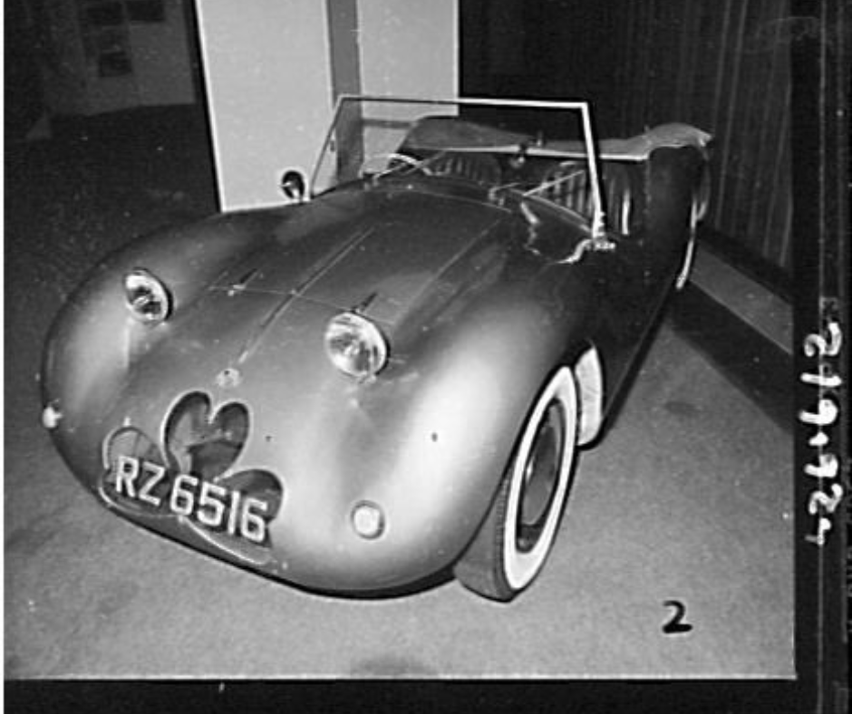 utm_cultra's tweet photo. Happy #StPatrick'sDay! ☘️
To celebrate we are shining a spotlight on local innovator #RexMcCandless sports car, built in 1956.
Spot the shamrock shaped grill and the rabbit shaped mascot at the rear.
Read more about our Driven Exhibition here → https://t.co/6zVtfBpHou https://t.co/f7VTYlVxDh