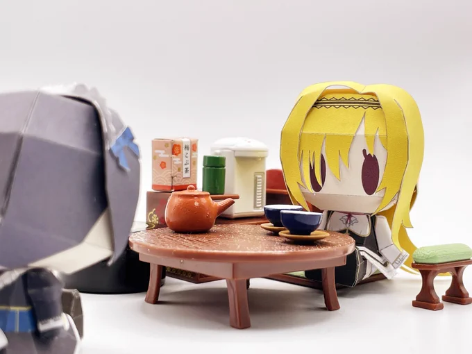 ちゃぶ台をひっくり返してみたいお嬢様VS阻止したい千夜ちゃん 