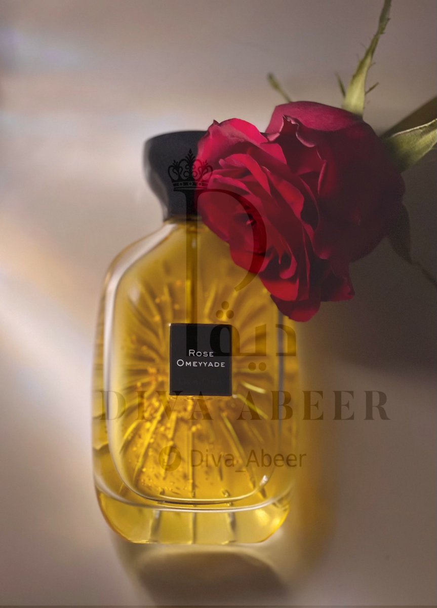 Diva_Abeer's tweet photo. #رابطة_عشاق_العطور 

عطر اليوم مستمد جماليته من حضارة الدولة الأموية وخصوصاً الورد الدمشقي الذي كان تتزين به القصور الاموية في الشام ..

روز أومياد من أتليا دي أورس

Rose Omeyyade Atelier des Ors

افتتاحية ساحرة من الورد مقترنة بنفحات التوت المخملية والتوابل ، ينتقل العطر بخفه لقلب سويتي عشبي بنفحات خشبية سُكرية ، يستقر على لمحات بلسمية عنبرية وكثير من رائحة العود   وكريمية خشب الصندل ..

ملاحظات العطر :

✨عطر مخملي ملغم برائحة الورد والعود ..
✨يناسب النساء كثير وفي اي وقت ولكن للمساء 
✨ثبات وفوحان ممتاز 10/10
✨لاينفع للشراء العمياني ابداً ..
✨الورد تشموه بوضوح لدرجة كانكم تشموا ورد حقيقي نقاء عالي ومبهر في عطور هالدار ..
✨يناسب للعيد ولمحبات عطور الورد الشرقيه..