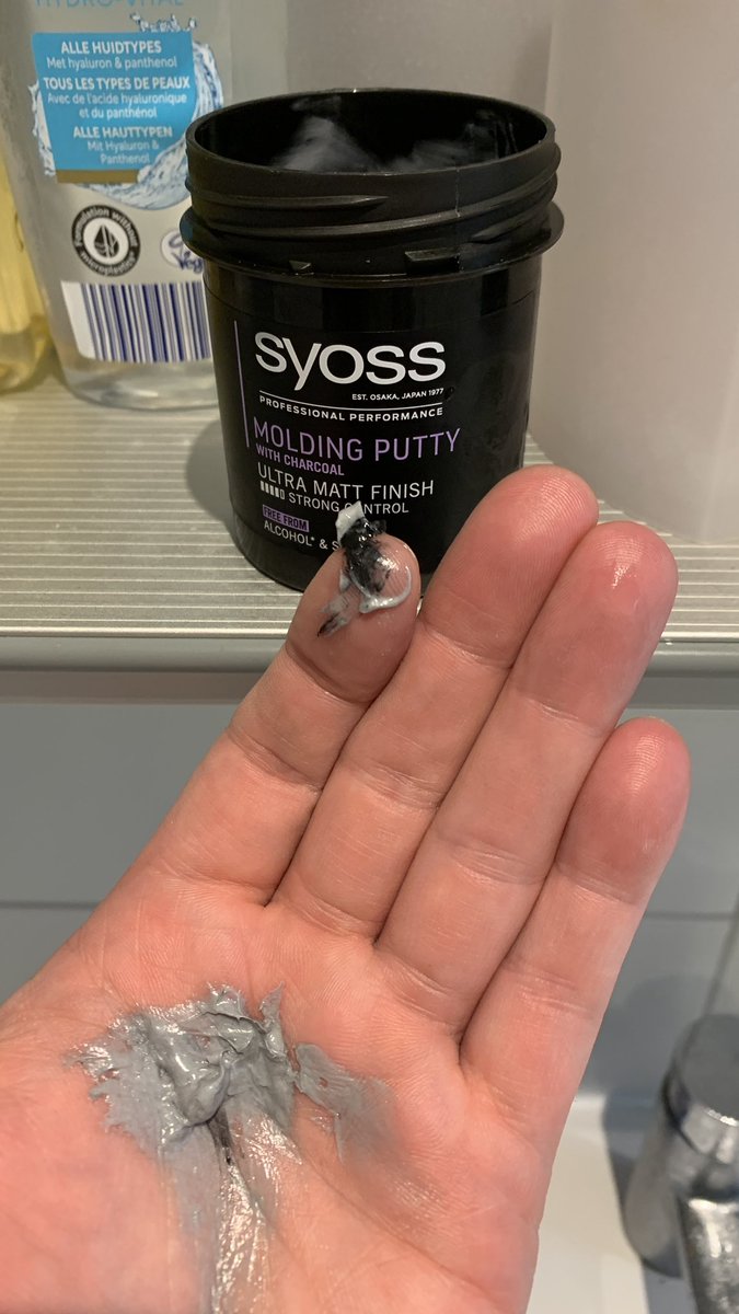 edwinvanbrenk's tweet photo. This is not supposed to be in here

#syoss #henkel #schwartzkopf #moldingputty https://t.co/jXN8YO07Fh