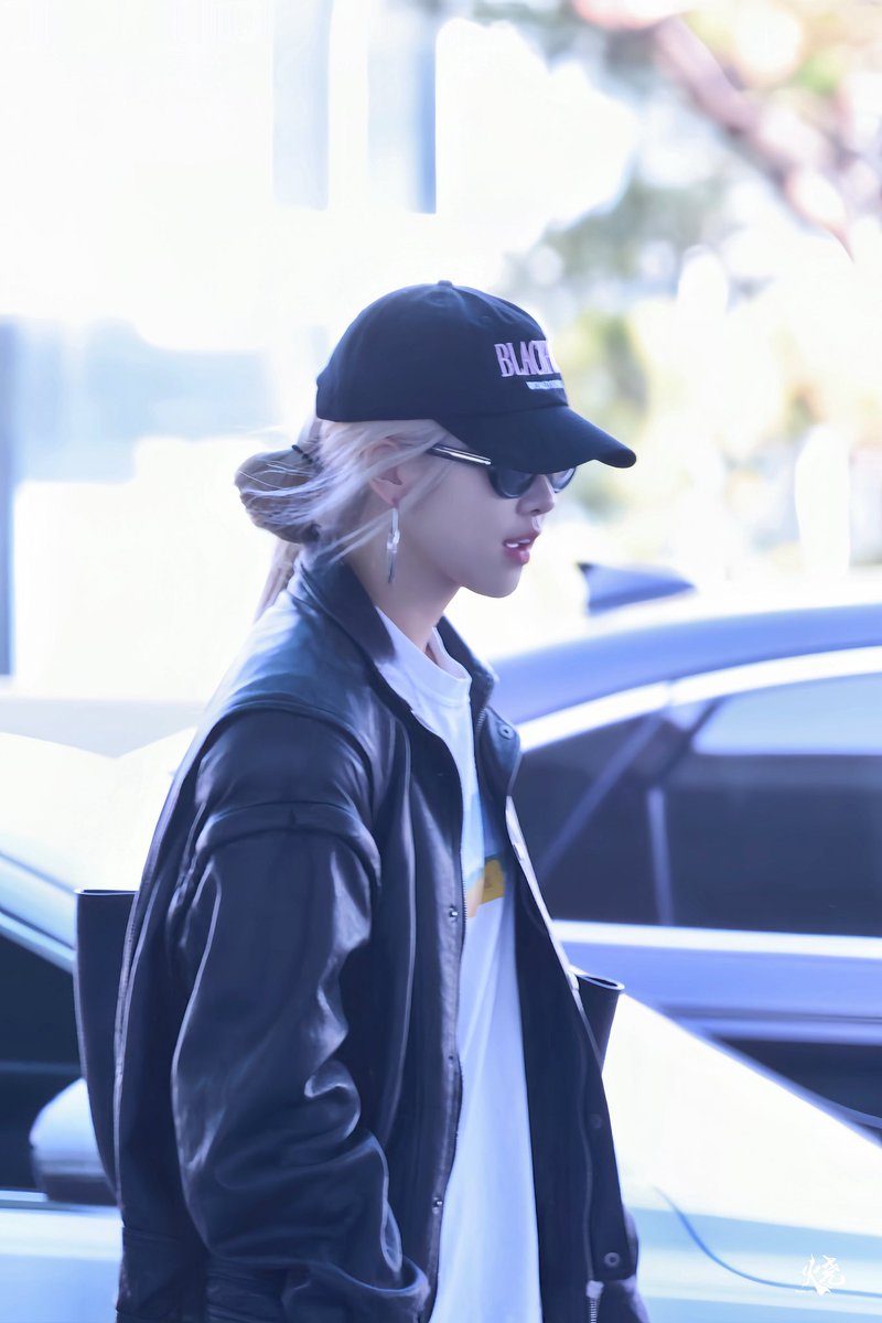 240225 ICN 🕶️🍼 #로제 #ROSÉ