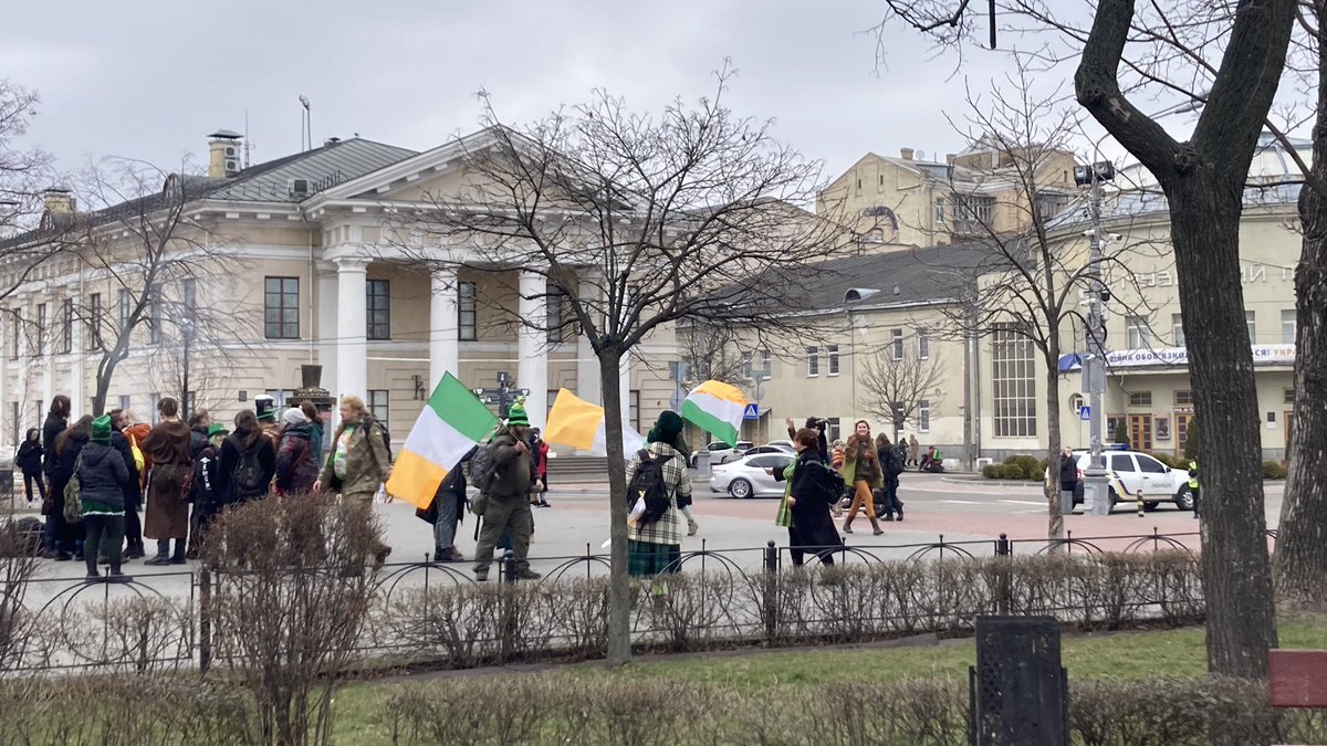 Randomly in the center of Kyiv 🇮🇪🇮🇪