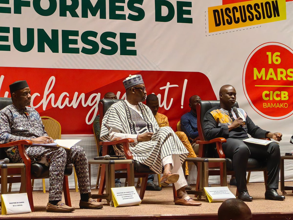 J’ai pris part aux côtés de Monsieur Abdoul Kassim FOMBA, Ministre de la Jeunesse et des Sports, Chargé de l'Instruction civique et de la Construction citoyenne, ce samedi 16 mars 2024 au Centre International de Conférence de Bamako, à la cérémonie d’ouverture de la Journée