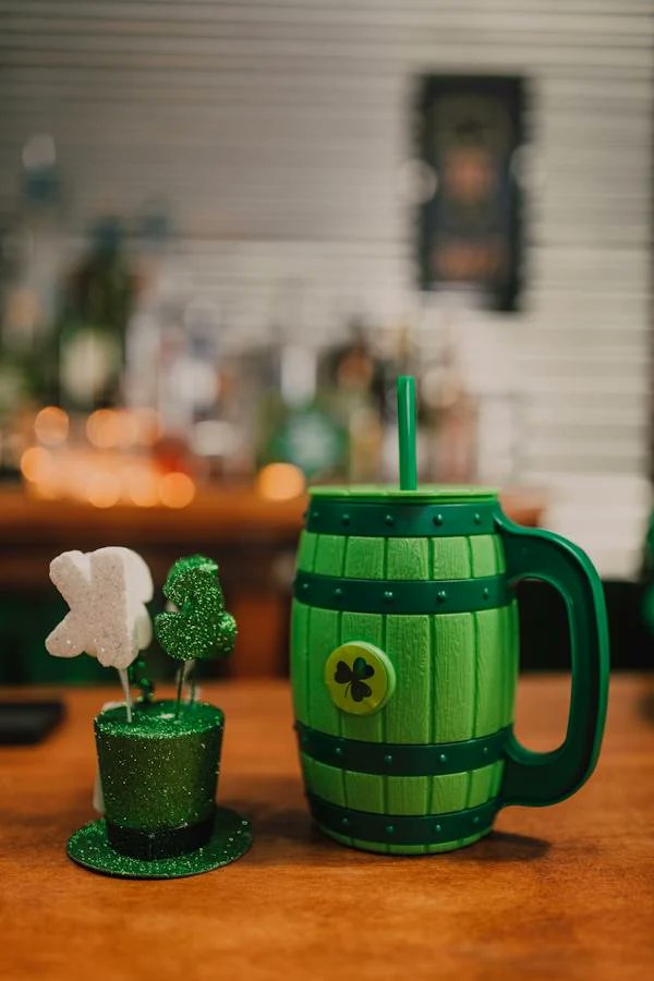 LouShannon19013's tweet photo. #music #entertainment 
"Drinking With Leprechauns" 🤣
Welcome to Shannon and Lou, where the magic of music meets the charm of Irish folklore!
Please subscribe to our YouTube channel and give a 👍
We appreciate the support ❤️
Click on link.
https://t.co/NJuJJK4VyA https://t.co/UAjcDi15Br