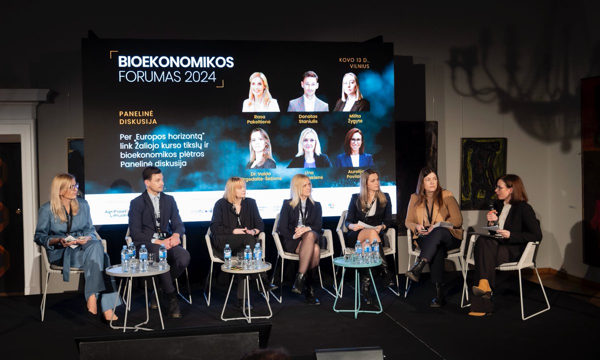 pakeltiene's tweet photo. I had an opportunity to participate @ the“𝐆𝐫𝐞𝐞𝐧 𝐇𝐨𝐫𝐢𝐳𝐨𝐧 𝐬𝐮𝐦𝐦𝐢𝐭 2024" &amp; to present projects @bio_rural  &amp; @Boost4Bioeast at the panel discussion “𝐕𝐢𝐚 𝐇𝐎𝐑𝐈𝐙𝐎𝐍 𝐄𝐔𝐑𝐎𝐏𝐄 𝐭𝐨𝐰𝐚𝐫𝐝𝐬 𝐭𝐡𝐞 𝐆𝐫𝐞𝐞𝐧 𝐃𝐞𝐚𝐥 &amp; 𝐛𝐨𝐨𝐬𝐭𝐢𝐧𝐠 𝐁𝐢𝐨𝐞𝐜𝐨𝐧𝐨𝐦𝐲" https://t.co/p1wDudQmLq