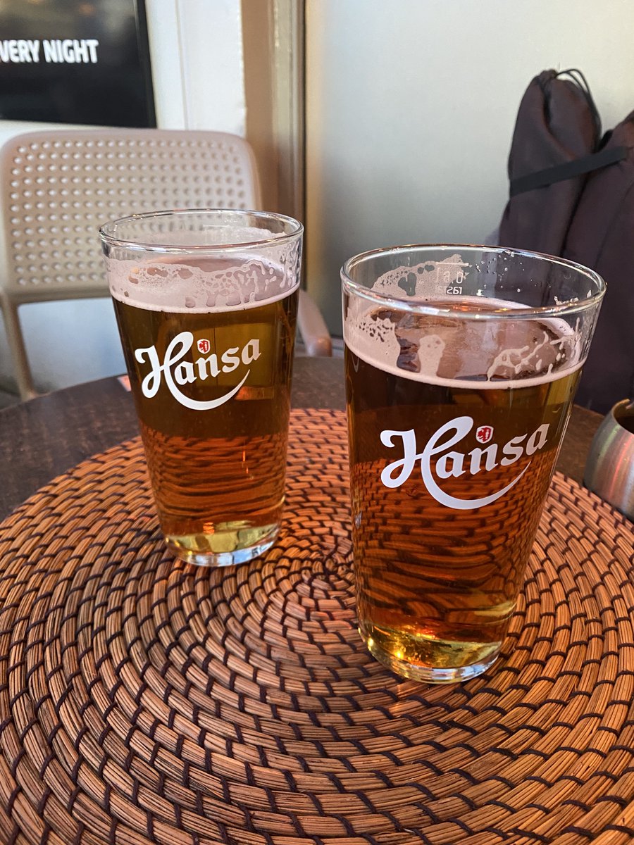 Happy St Patrick’s Day from Norway 🇮🇪🇳🇴
Hope everyone enjoys the celebrations!!
Drink lots of beer and have great craic today😃 
Slàinte 🍻☘️💚

#ireland #paddysday #stpatricksday #proudtobeirish #sláinte #norway #travel