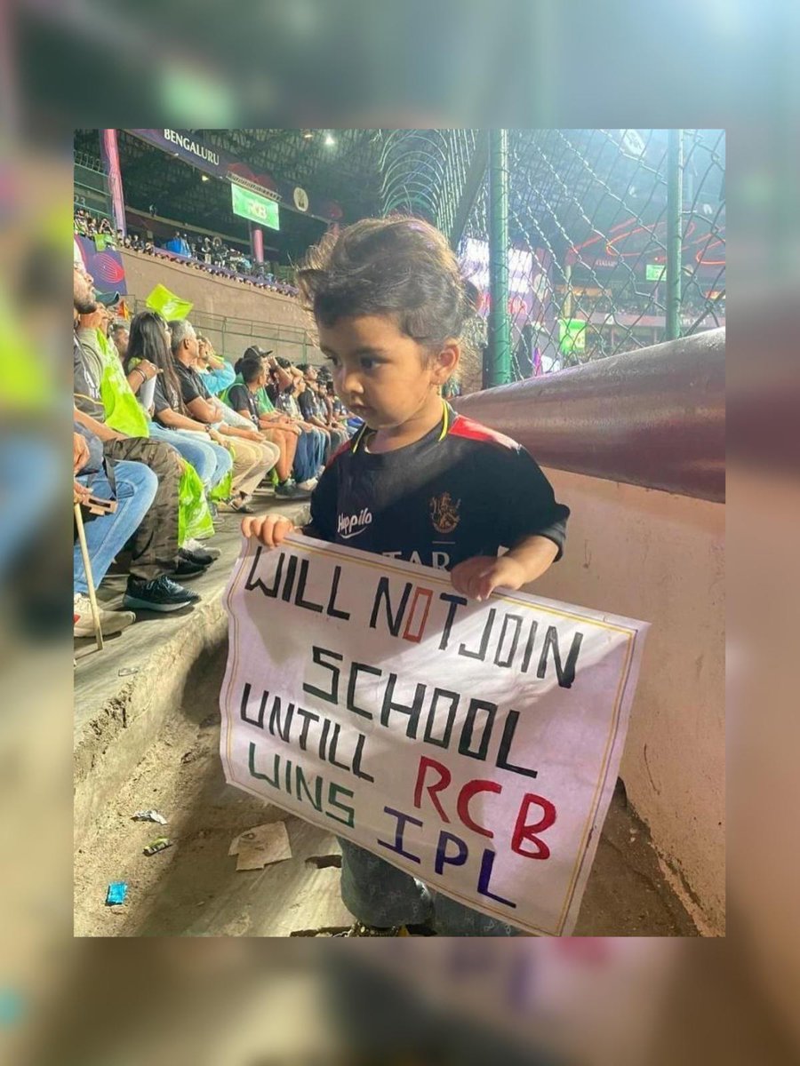 chalo kisi tareh inke shadi aur school ke intezam to huye 🙌
#WPLFinal #RCBvDC