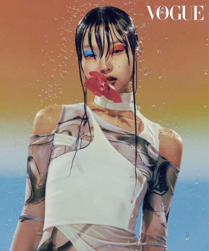 pYSLrada's tweet photo. obsessed with this vogue korea july 2023 issue by park jong ha https://t.co/B9nz0MoEYM