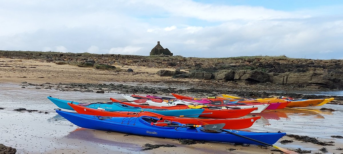 davey_kevin's tweet photo. Great day kayaking from St Andrews to near Kingsbarns. Beautiful coastline. #FCAG #FifeCoastalPath #Fife #Scotland #Kayaks #Kayaking #Seakayaking @FCCTrust https://t.co/Gu1TkchtBB