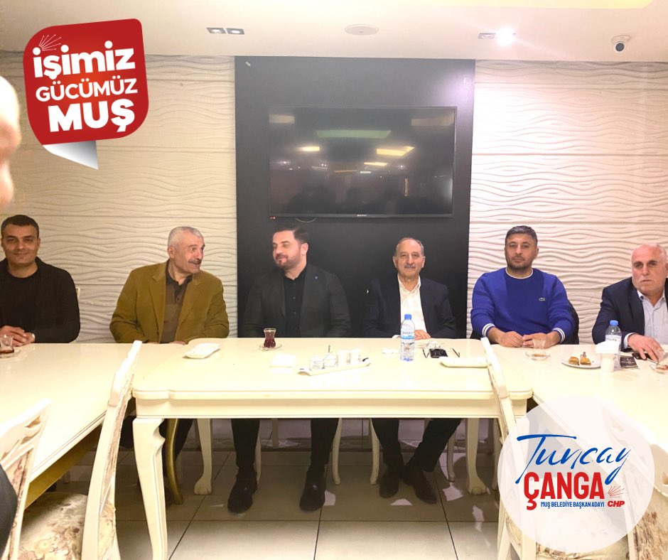 Deva Partisi Muş İl Başkanlığının iftar davetine katıldım. Deva Partisi İstanbul milletvekili değerli hemşehrimiz Dr. Medeni Yılmaz’a, Belediye Başkan Adayı Ebubekir Akarsu kardeşime ve il teşkilatına nazik davetleri için teşekkür ediyorum.