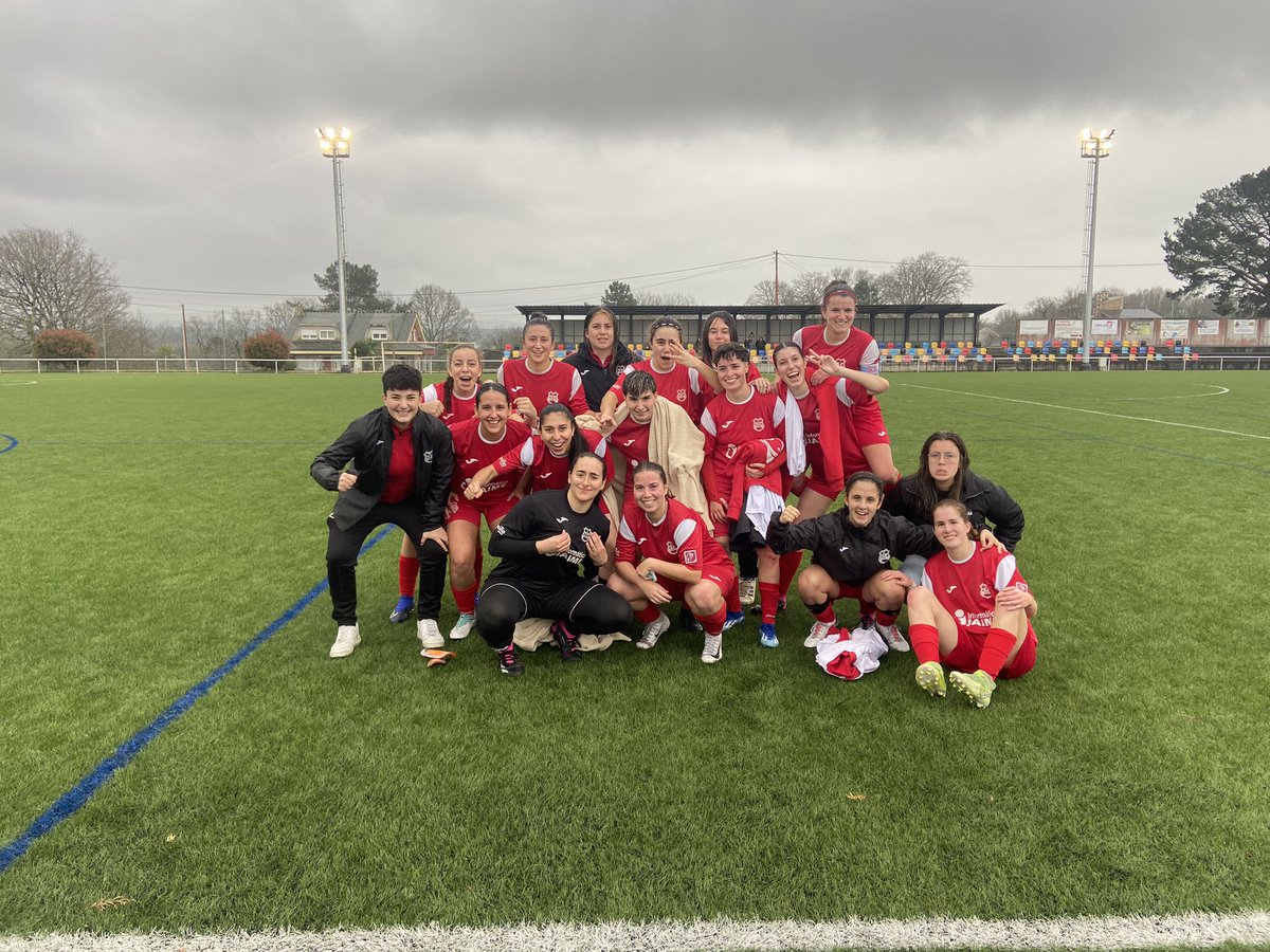 tominofcf's tweet photo. 💪 FINAAAAAAAL!!!
Victoria pola mínima en Lugo 😱.
Encontro moi igualado donde as nosas sufriron moito na primeira metade, pero dominaron na segunda.
Noraboa rapazas 👏 https://t.co/4egk2saBAc