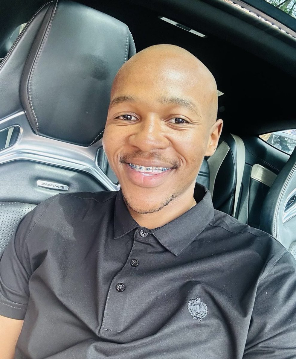 Wizly_wii's tweet photo. Thank you to everyone who voted and showed our boy some love.
We live to fight another week. #BBMzansi
#WillyWalkers
#TeamWilly
#Mapara https://t.co/Q4ZMPcHflM