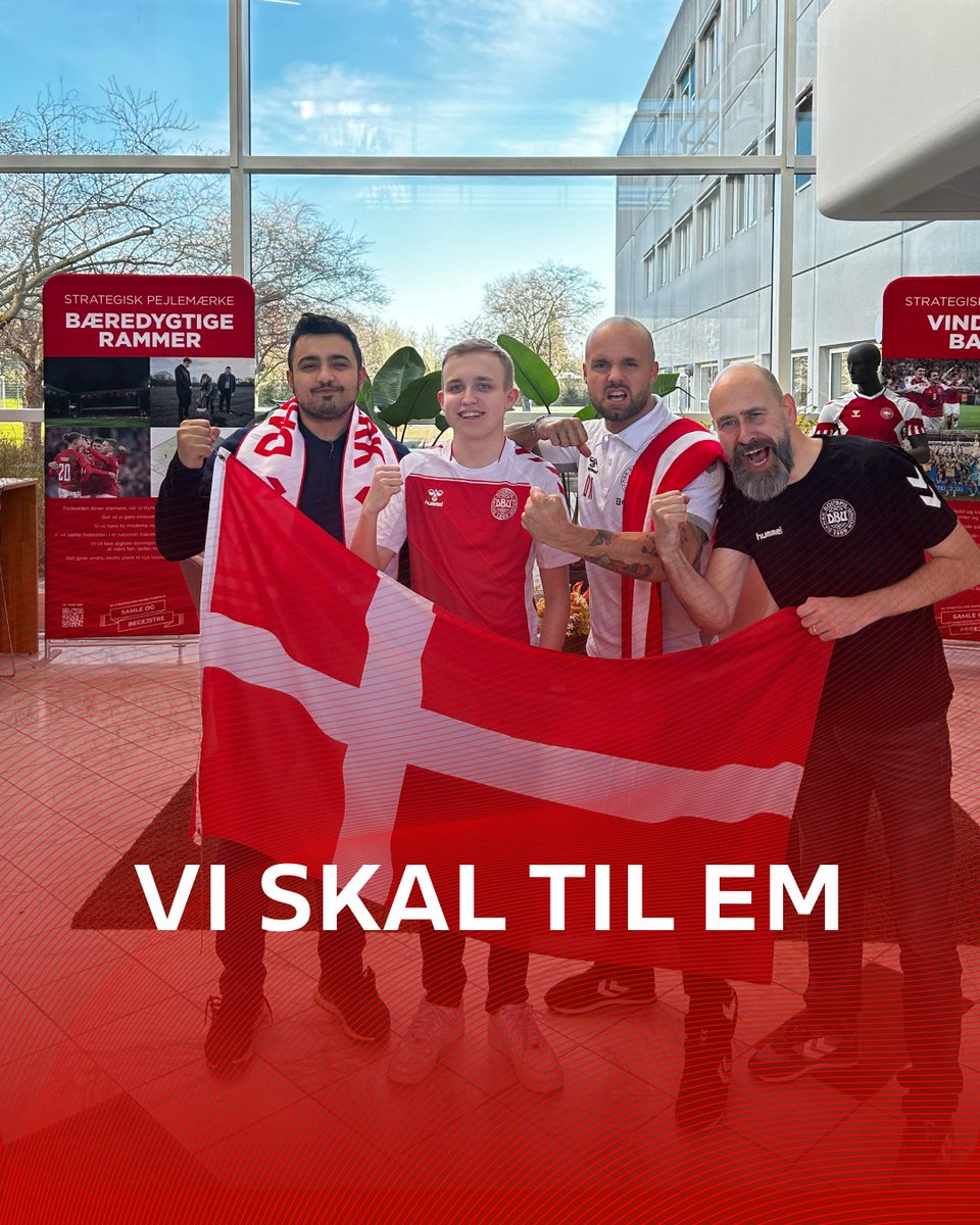 eFodboldlandsholdet tweet media