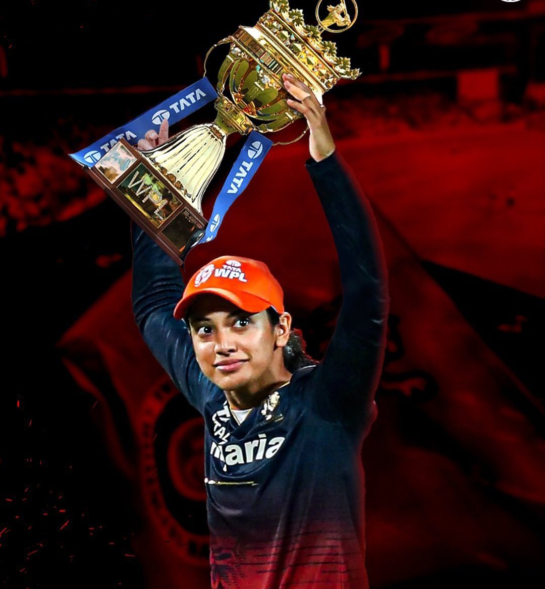 mr_choudhary_7's tweet photo. finally RCB won. Girls did it 👑
#RCBvDC #FACup #finallyrcb
#ViratKohli𓃵 #SmritiMandhana #richagosh
#pery #RCBUnbox #RoyalChallengersBangalore #rcbgirls #EllysePerry https://t.co/twJUbJGicX