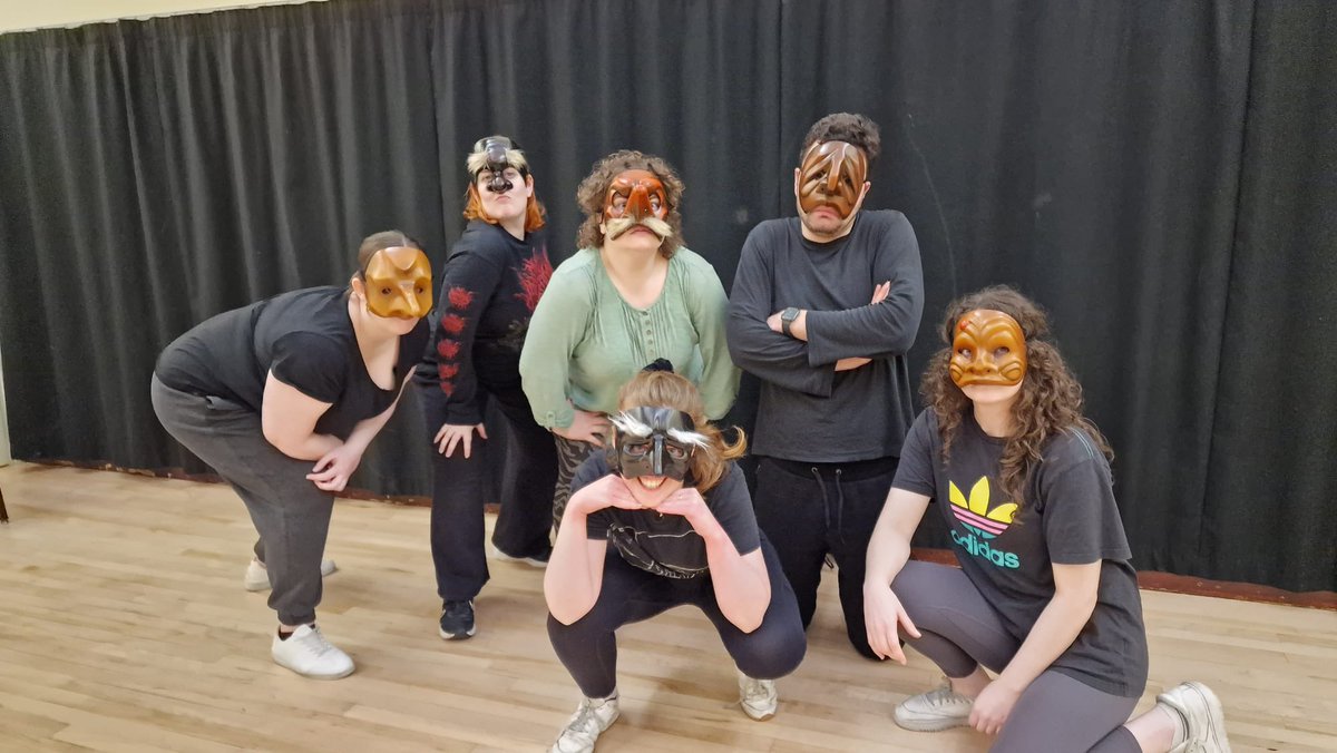 On the Serena Fenwick programme this week: mask work and characterisation with @BenceKalo ft. our new set of commedia dell’arte masks.