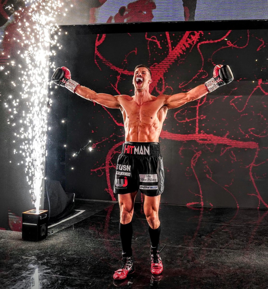 The champ. 🥊 Many congratulations to <a href="/NathanHeaney/">Nathan Hitman Heaney</a>. Doing his city proud 👏👏👏👏