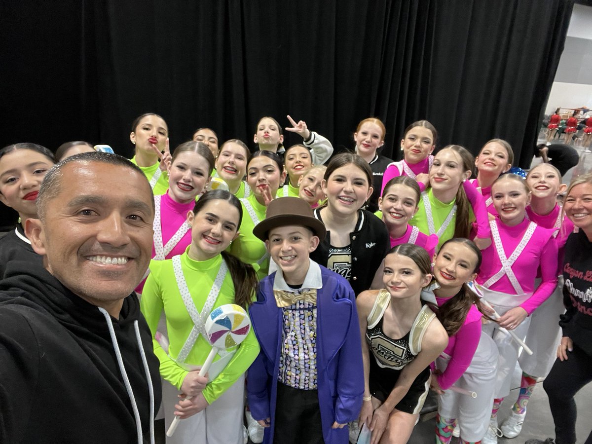 GilRod19's tweet image. CLMS Dance Nationals!