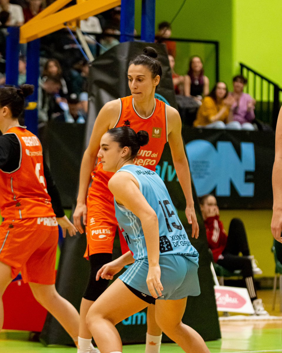 Celtabaloncesto's tweet photo. Una noche muy 𝐸𝑆𝑃𝐸𝐶𝐼𝐴𝐿. ✨

Debut en #LFEndesa para Paula Salinas en casa y ante su gente. 🩵🏟️

¡Los sueños SÍ se cumplen! 🫰🏻

#CelesteDeCorazón | #EstamosDeVolta | #UnhaDasNosas https://t.co/DnasmVP52L