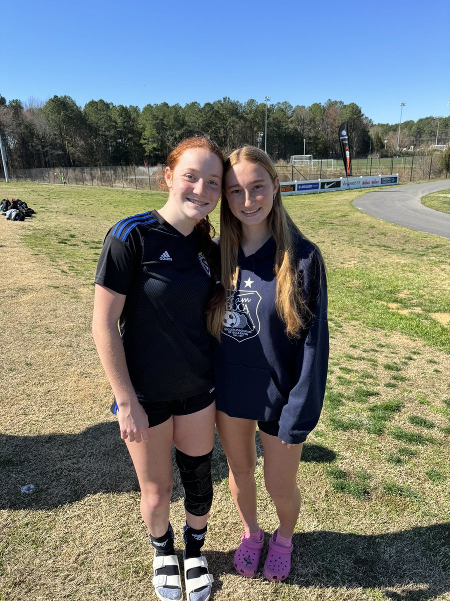 MarissaTank26's tweet photo. The best part about going to big tournaments…seeing your bestie and coach that you moved away from🫶 @PeytonCannon_08 @tomas_boyle5 https://t.co/monuzEOy0r
