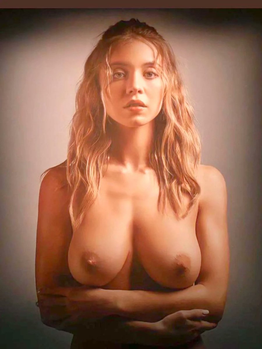 Celebs_Spot's tweet photo. Sydney Sweeney https://t.co/zwPkqXyjfu