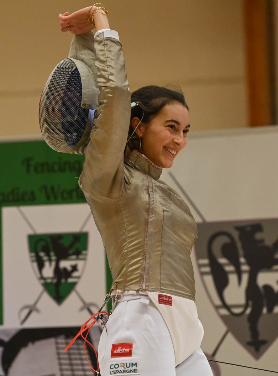 FIE_fencing tweet picture