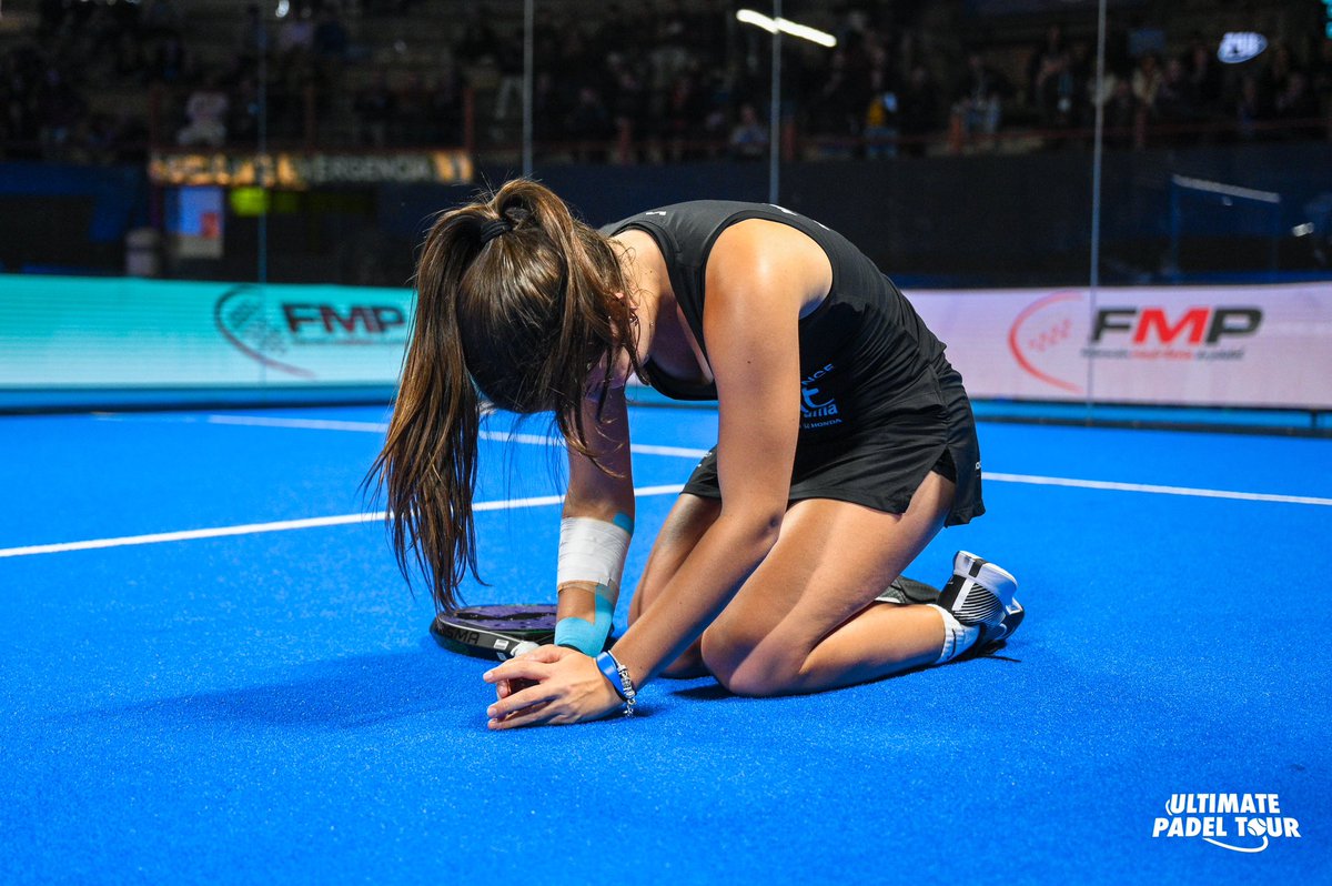 🤩 Cada cual celebra como quiere su título en el #UPTLeganés🥒

🏆 Noa Cánovas 

#UltimatePadelTour #UPT #LiberaTuPasión