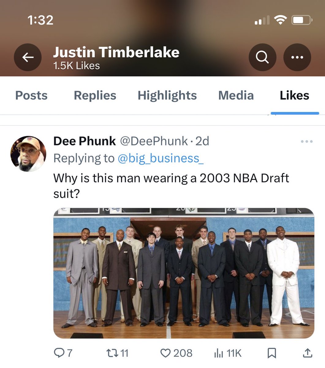 MrsBozzie's tweet image. This is how I know Justin Timberlake runs his own social media 🤣🤣🤣