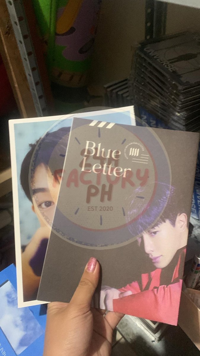 24HFactoryPH's tweet photo. #NaDemonyo_Onhands
WTS LFB
Wonho Blue Letter ₱80 (+ ₱20 pf)
- Ver 1, 2, 3
✅ unsealed
✅ with inclusions 
MOP: Gcash/Unionbank
MOD: shapi c/o ONLY
💌 Kindly comment the ver or send us a dm! https://t.co/0cGyOQmvGv