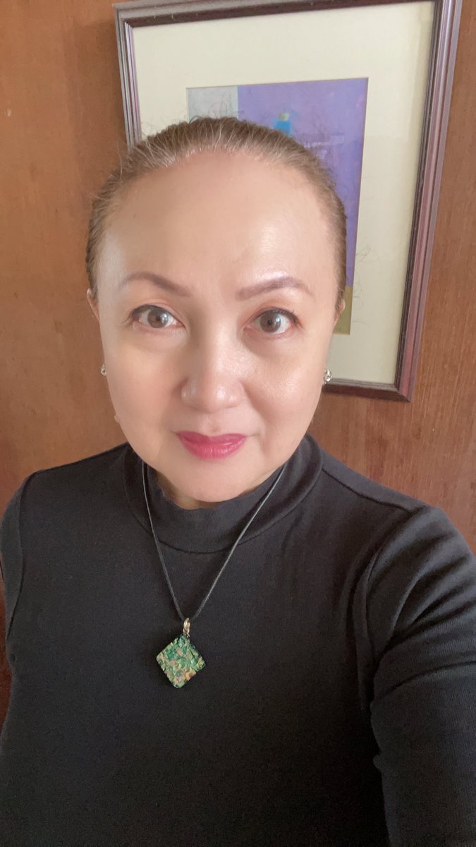 HLingayan's tweet photo. Sayang daw ang makeup at #OOTD ko kaya mag-Sundate daw kami… 😍😍😍😍
#ViaMare your puto bumbong and bibingka are still our favorite… https://t.co/ZyF2MrKPjh