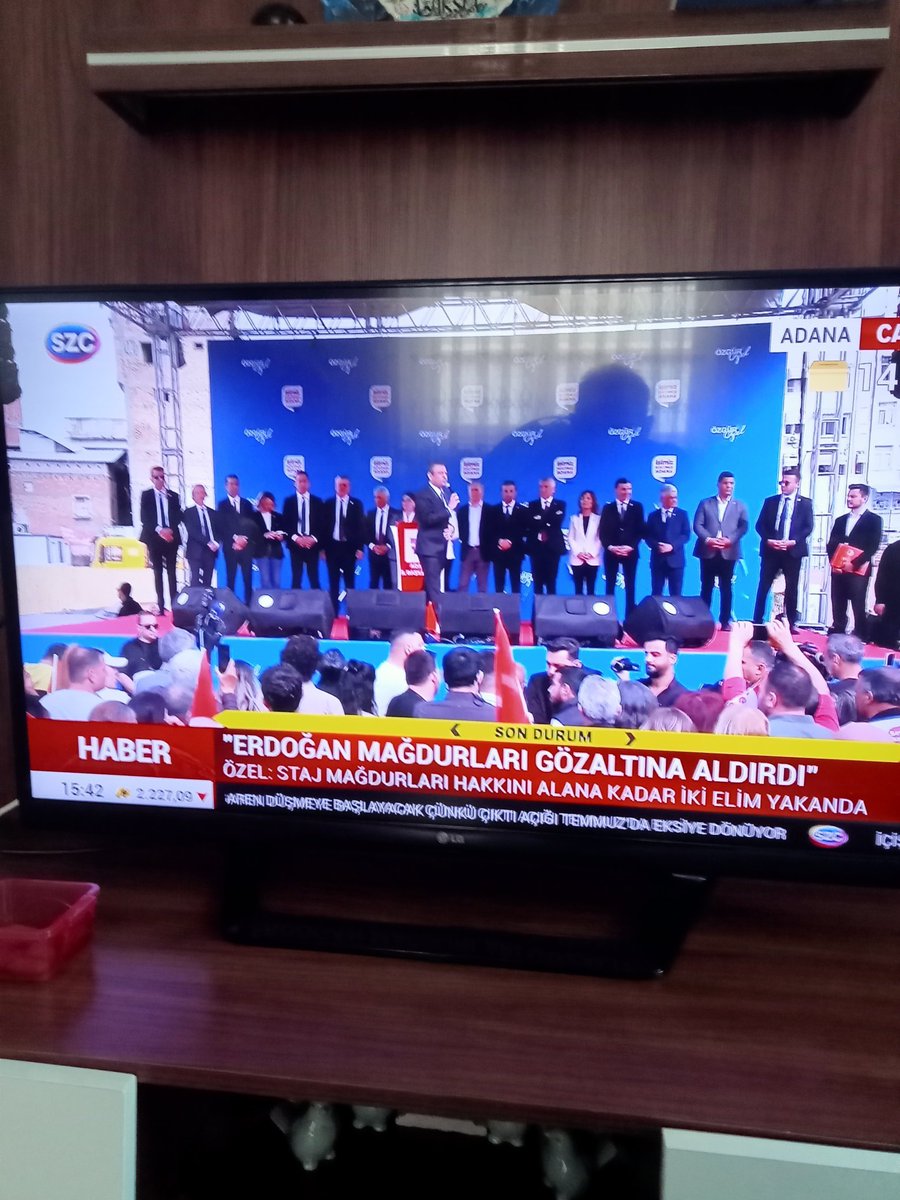STAJMADURLARID1's tweet photo. Mağdur olarak göz altına alındı arkadaşlarımız 

Bir an önce serbest bırakılmalı 
#BütünÇıraklarıEmniyeteAlın https://t.co/65HTP4luso