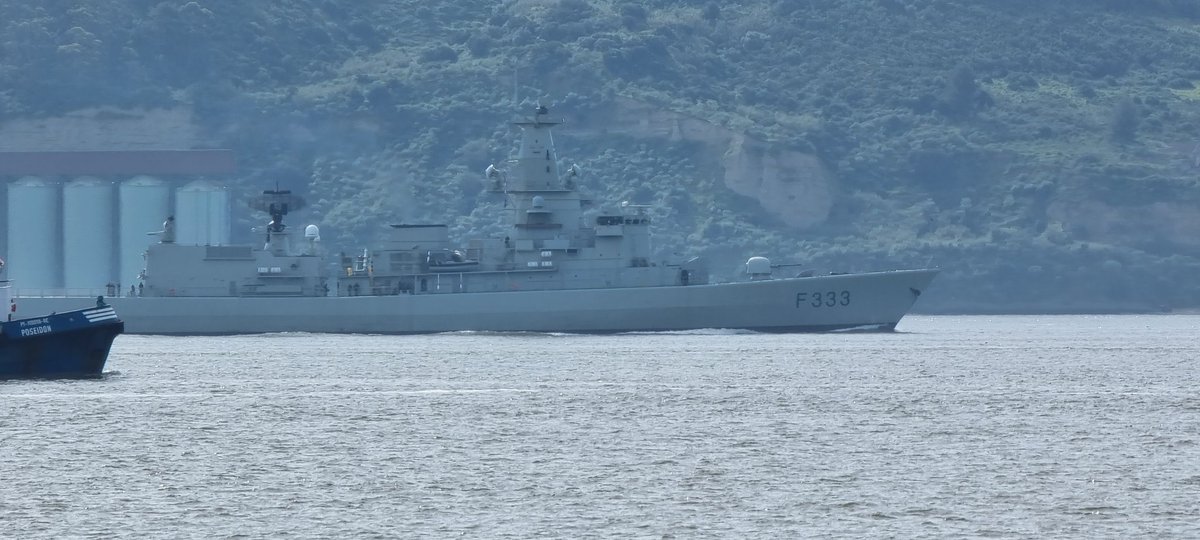 WarshipCam's tweet photo. Portuguese Navy Bartolomeu Dias-class frigate NRP Bartolomeu Dias (F333) leaving Lisbon, Portugal - March 17, 2024 #nrpbartolomeudias #f333
SRC: TW-@Zzay https://t.co/9gKbPcYeKJ
