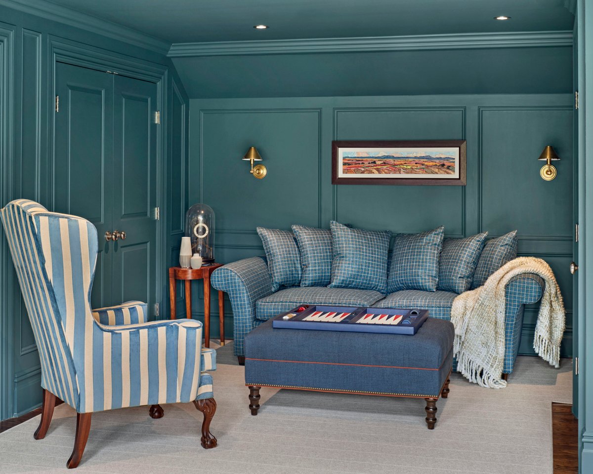 Sharing one of our favorite #green rooms in honor of St. Patrick’s Day! 🍀 At our Sun-Filled Renovation, we transformed a dimly lit attic playroom into a space fit for board room zoom meetings. See more of this project here: bit.ly/sun-filled-reno #homeoffice #archdaily