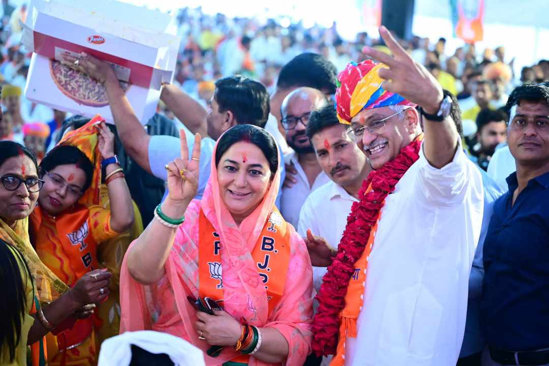 dewasi2_ram's tweet photo. जोधपुर के भाजपा के लोकप्रिय प्रत्याशी आदरणीय गजेंद्र सिंह जी शेखावत साहब के प्रधान कार्यालय के उद्घाटन समारोह में भाग लेकर शेखावत साहब को जीत की अग्रिम शुभकामनाएं प्रेषितदी। https://t.co/y3G0C0g1kn