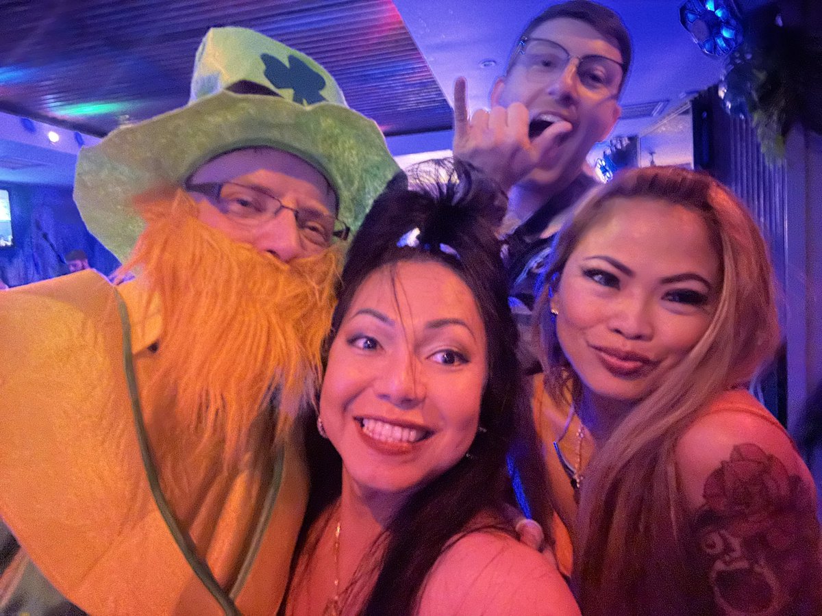 Happy Saint Patrick's day everyone 🍀🇮🇪