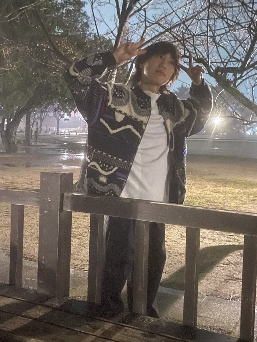 ryon_423's tweet photo. お散歩
#散歩 #街灯 #雨 #夜 https://t.co/CKvGBMF5Oh