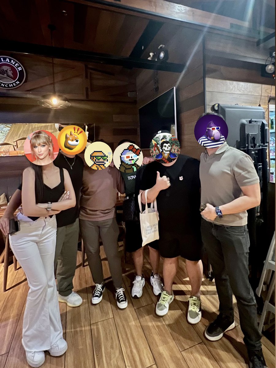 shinocakez's tweet photo. chillin with the goats the other night. learned a ton especially from @0x_Lunatic @sn00ze_sol and @purpgorillaglue 

@tarantadao is the alpha 👀 https://t.co/jLwFPhDxYt