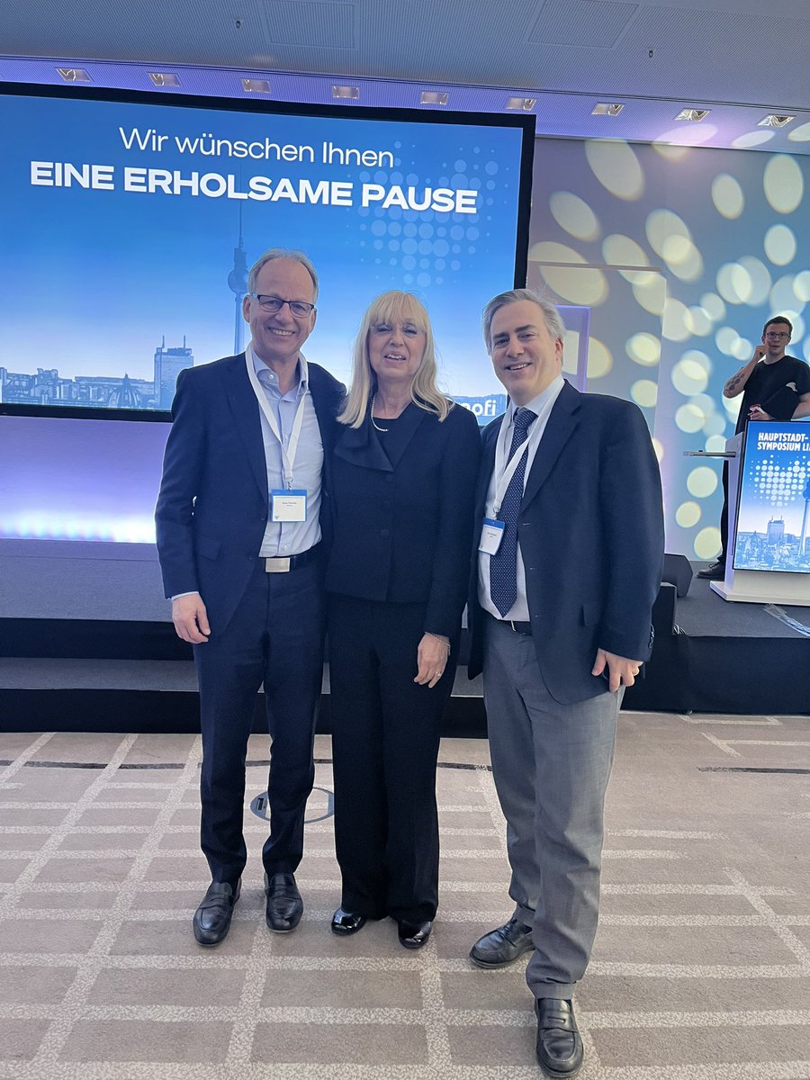 Great science, great friends. Honored to speak at Capital Symposium in Berlin with Ulf Landmesser and Klaus Parhofer @ProfKausikRay @MeralKayikcoglu @SABOURETCardio @TKDsosyal @j_rvl @maciejbanach @BNordestgaard @cj_binder @DrMarthaGulati