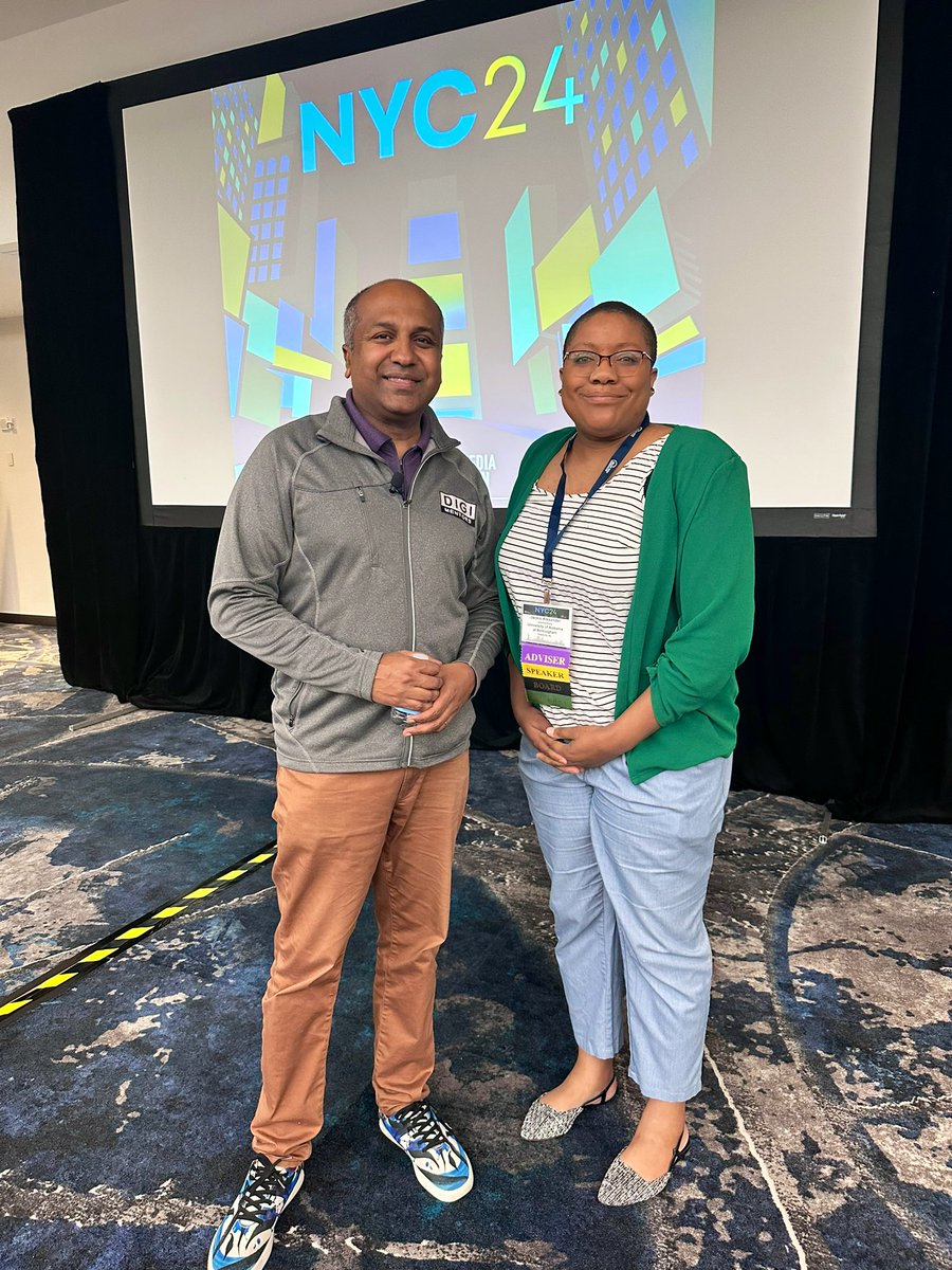 Special thanks to <a href="/sree/">Sree Sreenivasan (Bsky ·Threads: @sreenet)</a> for an inspiring (and not so scary) closing keynote on AI at <a href="/collegemedia/">College Media Association</a>. Packed room! Lots of immediate takeaways for students, advisers &amp; pros alike. #CMANYC24