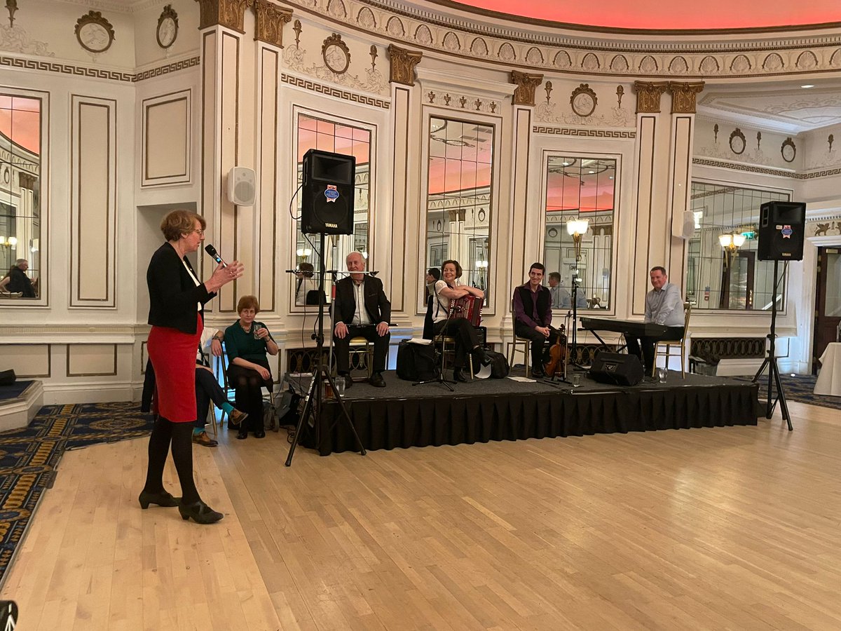 BfdIrishSociety's tweet photo. @BfdForEveryone @Bradford_TandA Thank you! We had our Ceili in the Midland on Friday evening and it was a great success thanks to @conormacmahon_ 
Pity we weren't in touch beforehand @BfdForEveryone! https://t.co/b0Ai5863pZ