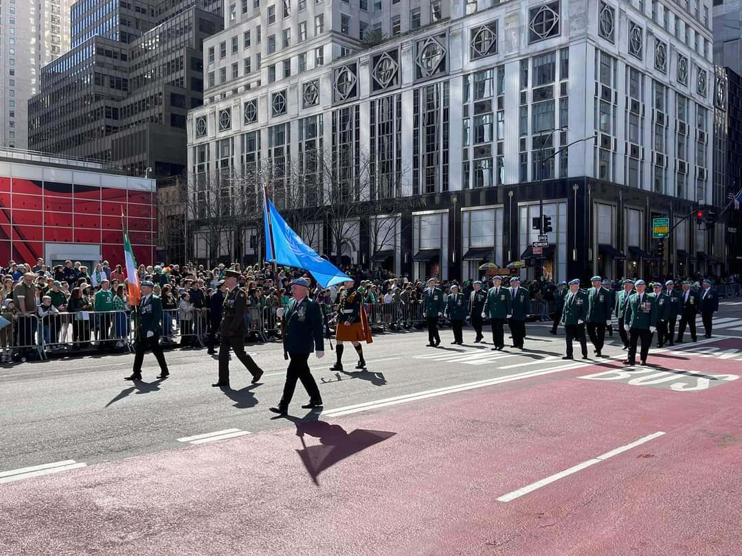 defenceforces's tweet photo. ☘️Beannachtaí Lá Féile Pádraig to our 558 personnel deployed on multinational Peace Support Operations with the United Nations, European Union, and NATO-Partnership for Peace to 12 missions in 12 countries around the globe.

In particular Happy St. Patrick’s Day to our DF personnel currently deployed with the 68th Inf Group, Camp Faouar, Golan Heights and the 123rd Infantry Battalion in UNP 2-45 UNIFIL, Lebanon. The troops celebrated #stpatricksday2024  ☘️ with a shamrock and medal parade.

#peacekeepers