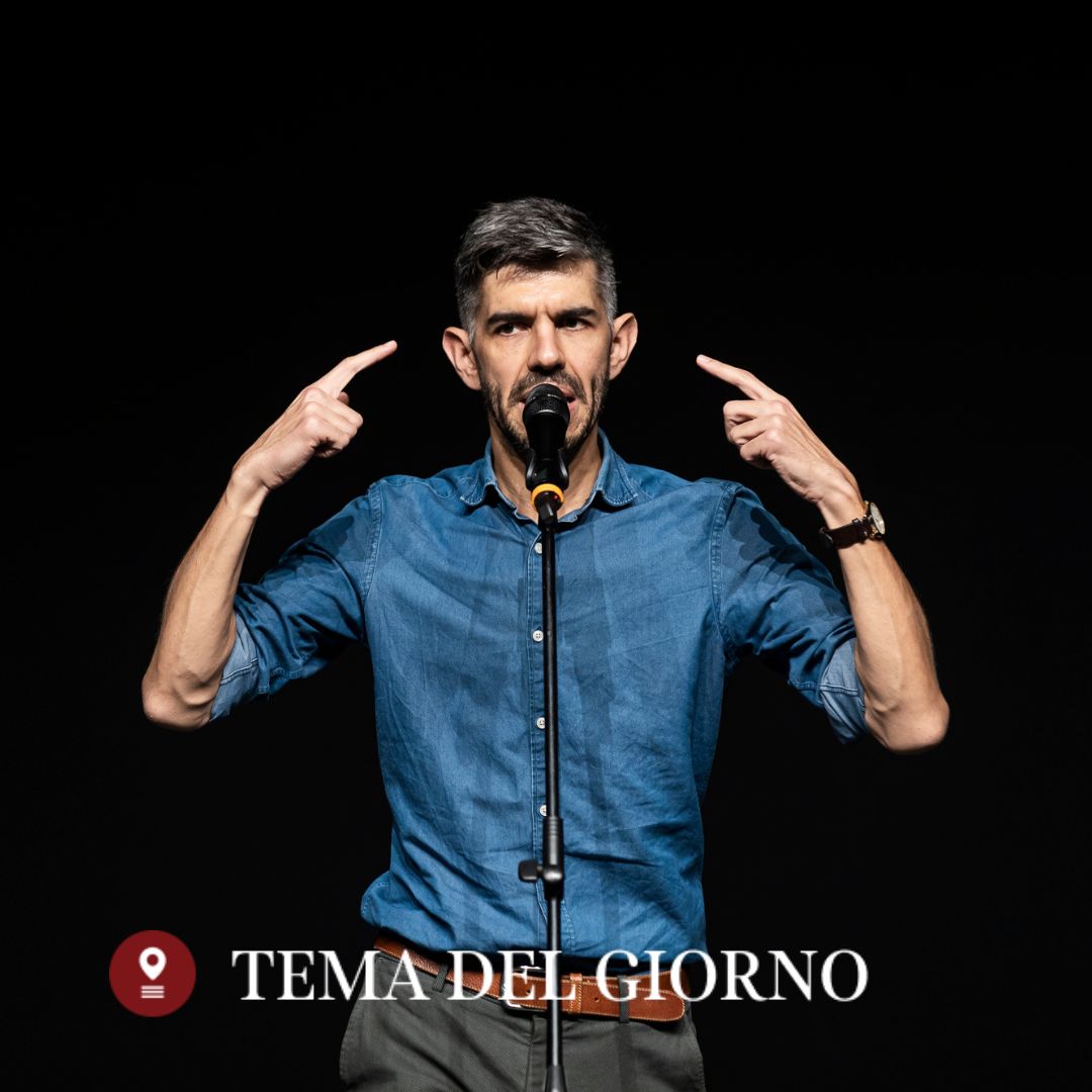 Un nodo alla cravatta, uno in gola. Nell’App de «la Lettura» la poesia in prosa inedita di @LorenzoMaragoni. Nell'inserto in edicola l’intervista di @_JessicaChia a Maragoni e ad altri due campioni di poetry slam: Filippo Capobianco e Gloria Riggio bit.ly/4cfR03c