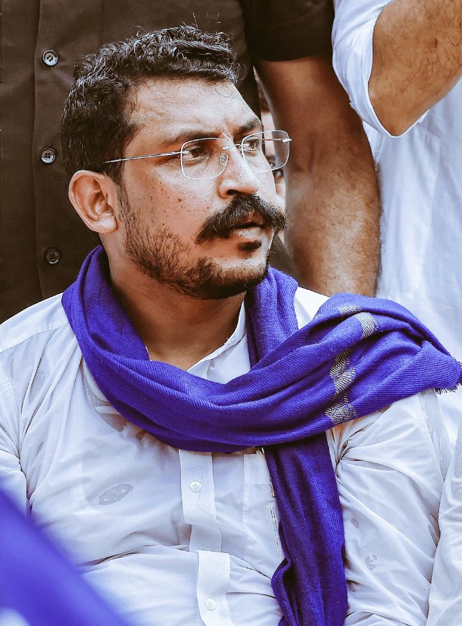 BA4Dholpur's tweet photo. ये है मजलूमो, वंचितों, शोषित की बुलंद आवाज़!!
कह दो विरोधियों से..
#नगीना_जीतेंगे_चंद्रशेखरआज़ाद
@BhimArmyChief @anil_aazad https://t.co/hedoy3Phc0