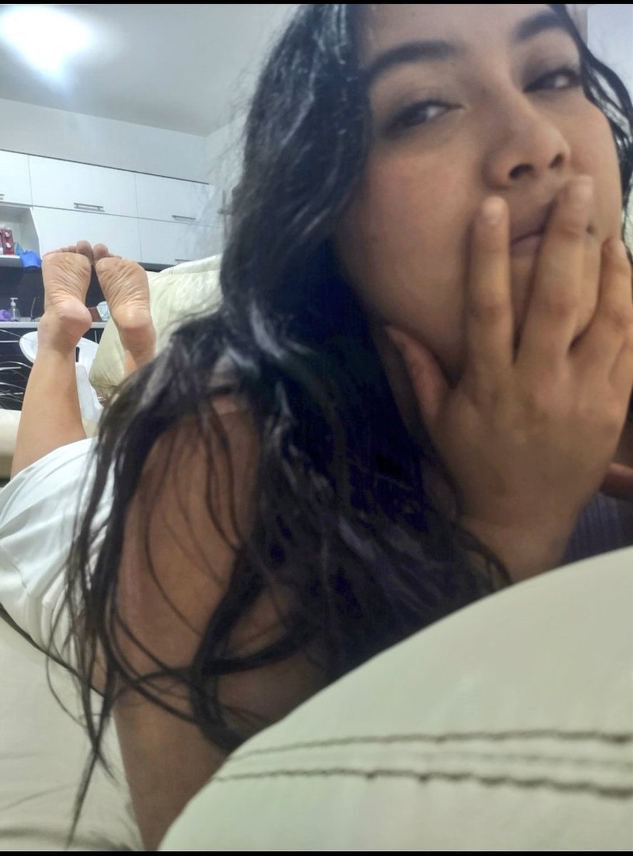 JG3rls's tweet photo. Bella mujer
#pies #piesdemujer #bellospies #modelodepies #ricospies #plantadelospies #lickmysoles #soles #feet #feetsub #feetworshi̇p #solesmodel #ladyfeet #ricospies https://t.co/FYoeMh2Pt9