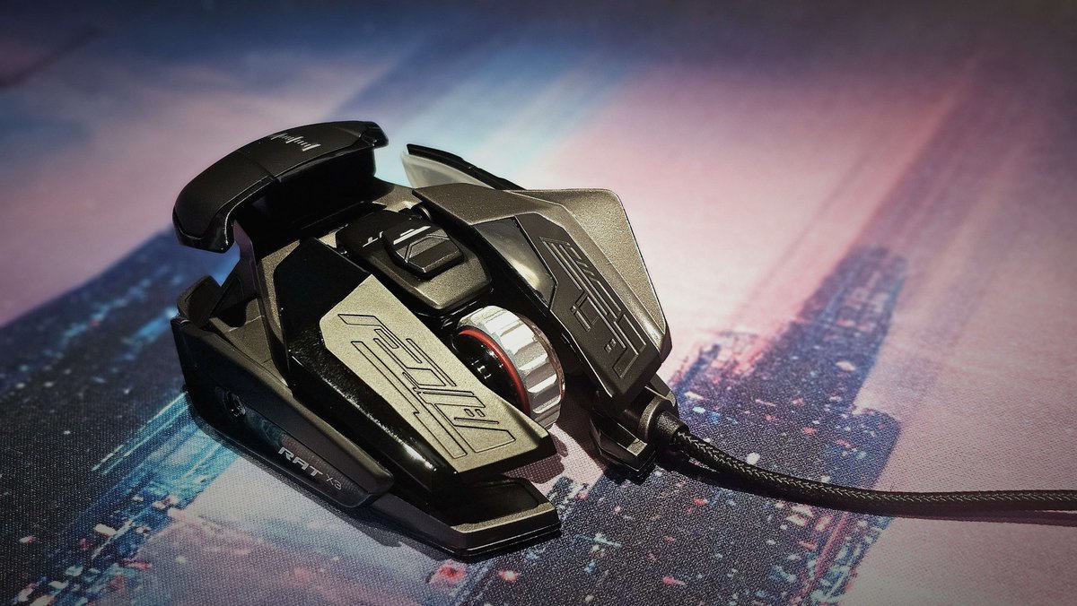 MadCatzUK's tweet photo. 🚀 Elevate your gaming experience to the next level with the Mad Catz R.A.T. PRO X3 mouse! 🎮  

Whether you're into FPS, MOBA, or anything in between, this beast has you covered. 👊

Order now
https://t.co/zZYpSNLgYj

#MadCatzUK #GamingGear #ProX3 https://t.co/pSuVOcsRIS