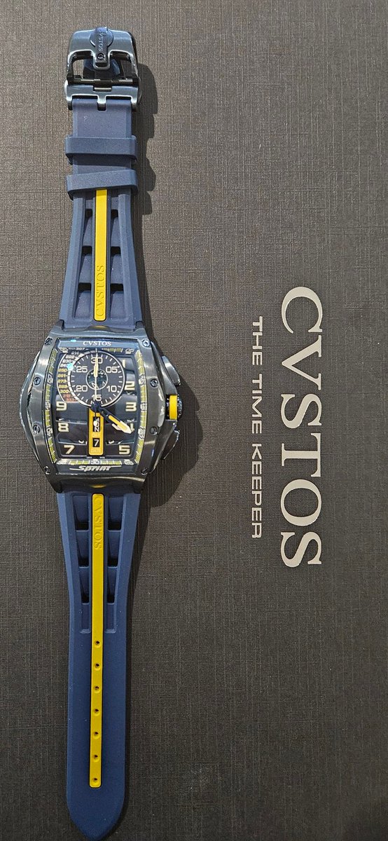 CyrusKlaesi's tweet photo. #cvstos #swissmade #yachting #yellow #sapphire #yachtdesign #rosegold #luxury
#hautehorlogerie #watchdesign #luxurylifestyle
#watchesofinstagram #limitededition
#watchenthusiast #supercars #watchoftheday
#watchesoftheday #independentwatchmaking
#watchexpert #watchaddict https://t.co/L3tY9sGoZA