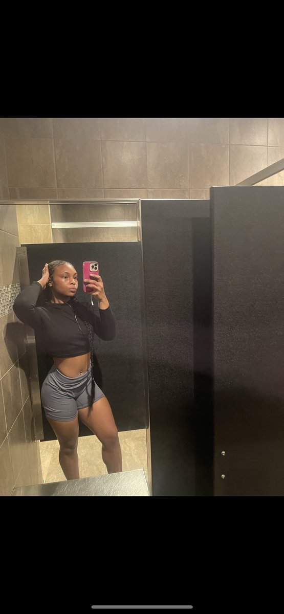 paris_simonee's tweet photo. @gymgirllex 🙂 https://t.co/hOquq261uO