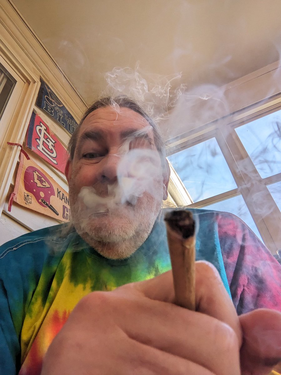 Wake and bake Sunday!