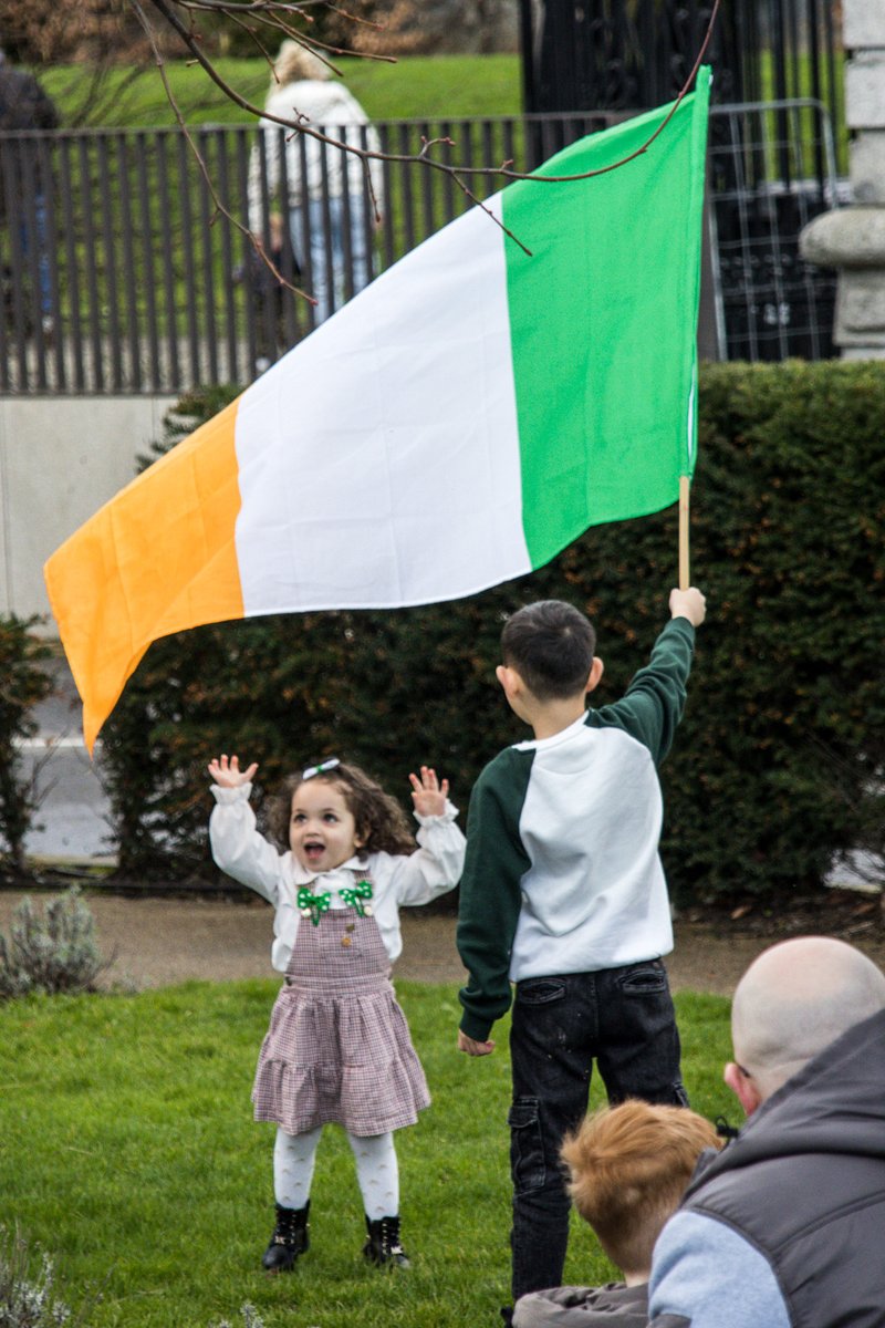 Great atmosphere today at the Dun Laoghaire St. Patrick's Day Parade - congratulations to @LorraineHallFG and team for organizing!