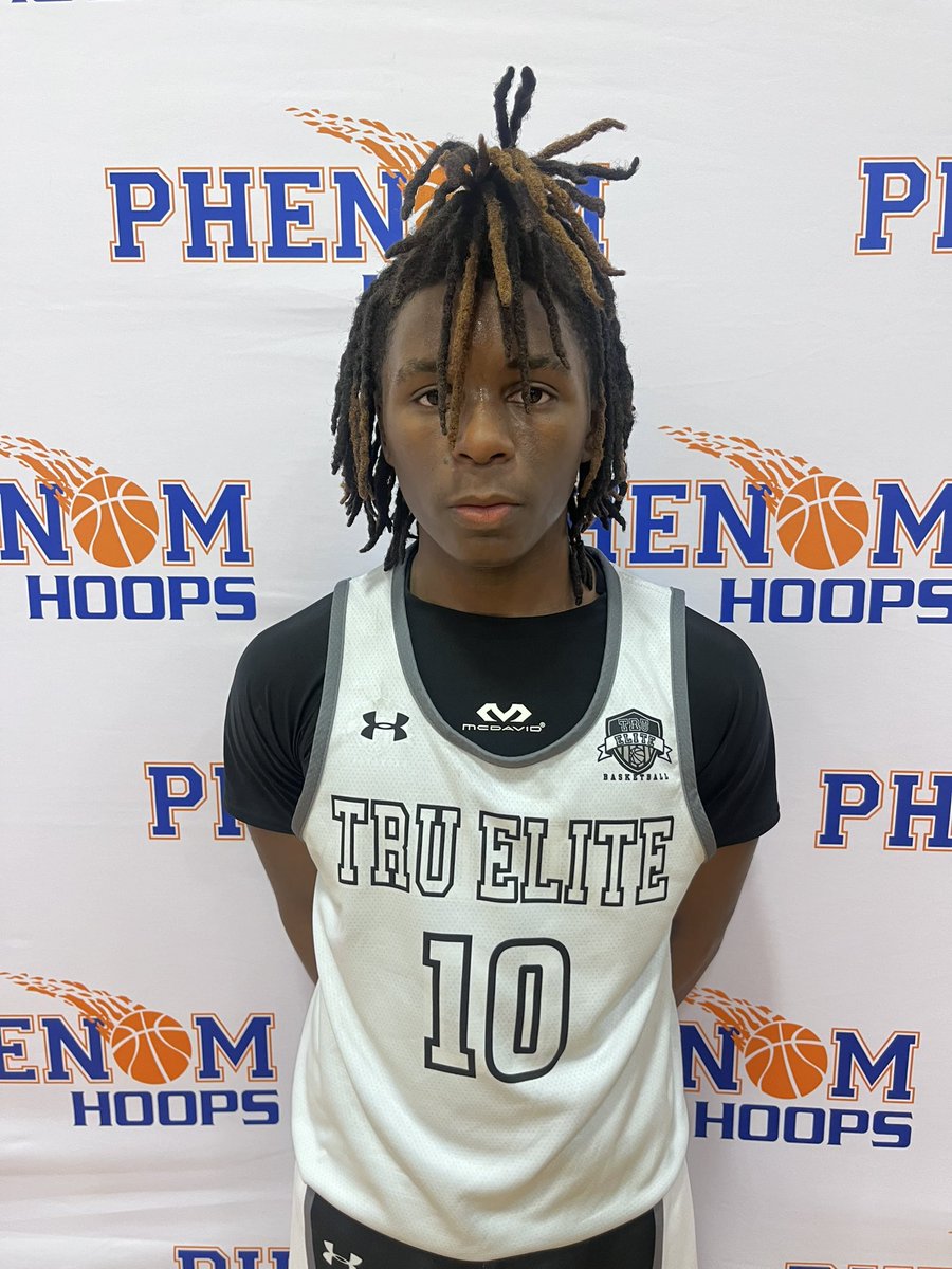 Final #PhenomTipOff

Tru Elite 67

 North Raleigh Attack 23
 
MVP’s- #10 Jamari Clark 2025  
#4 Jayden Jeffery 2026