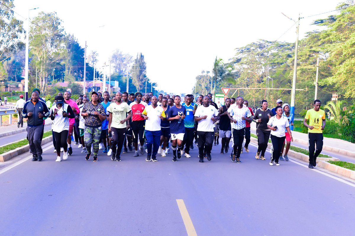 Nyagatare Sector (@nyagataresector) on Twitter photo Uyu munsi mu murenge wa Nyagatare Abajyanama bagize inama njyanama y'Akarere ka Nyagatare bifatanije n'abaturage bo mu murenge wa Nyagatare mu gikorwa cya siporo rusange (car free day) <a href="/JennyIngabire/">INGABIRE Jenny</a> <a href="/NyagatareDistr/">Nyagatare District</a> @MurekateteJuli3 Uyu munsi mu murenge wa Nyagatare Abajyanama bagize inama njyanama y'Akarere ka Nyagatare bifatanije n'abaturage bo mu murenge wa Nyagatare mu gikorwa cya siporo rusange (car free day) <a href="/JennyIngabire/">INGABIRE Jenny</a> <a href="/NyagatareDistr/">Nyagatare District</a> @MurekateteJuli3